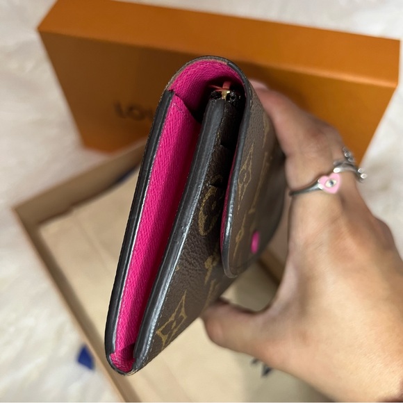 Louis Vuitton Emilie Monogram Wallet Hot Pink Interior Rare Color - Picture 10 of 16